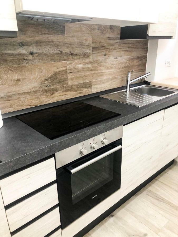 Delizioso Appartamento In Via Di Monte Verde Roma Eksteriør bilde